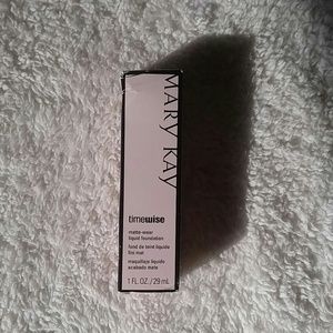 Mary Kay Foundation Ivory 6
